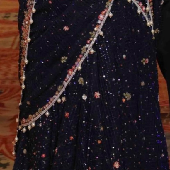 Rabani & Rakha designer lehenga - Picture 2 of 5